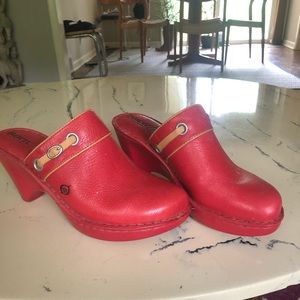 Vintage all red born clogs with tan leather lace.